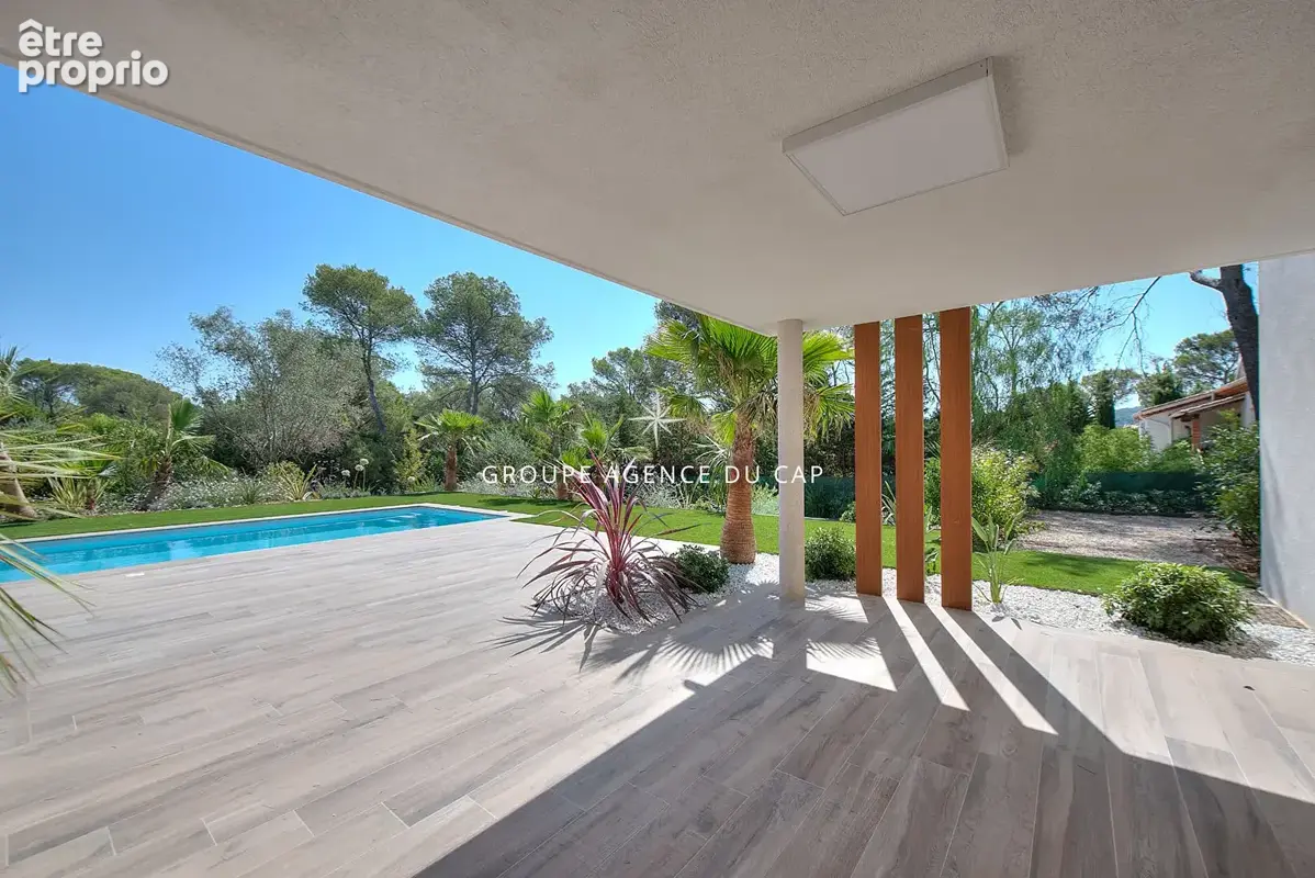 Villa 7 pieces de 190m² avec piscine au calme proche golfs et commerces - photo 15