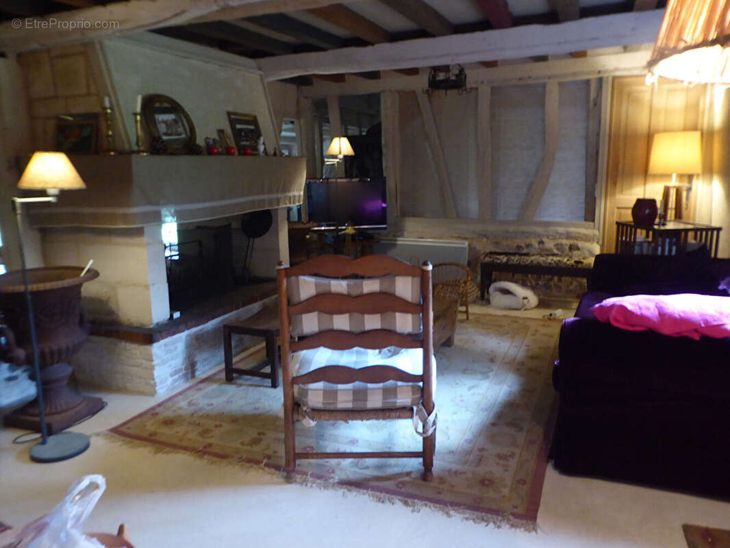 Maison à CORMEILLES