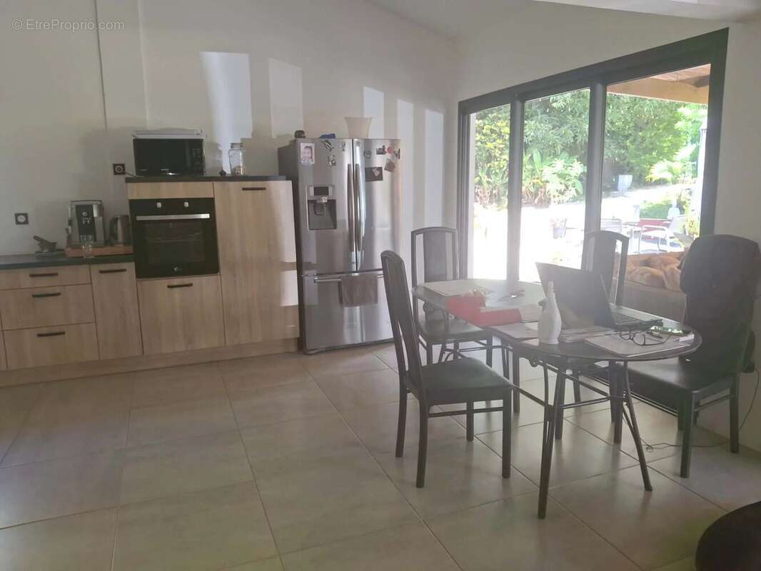 Maison à SAINT-PIERRE