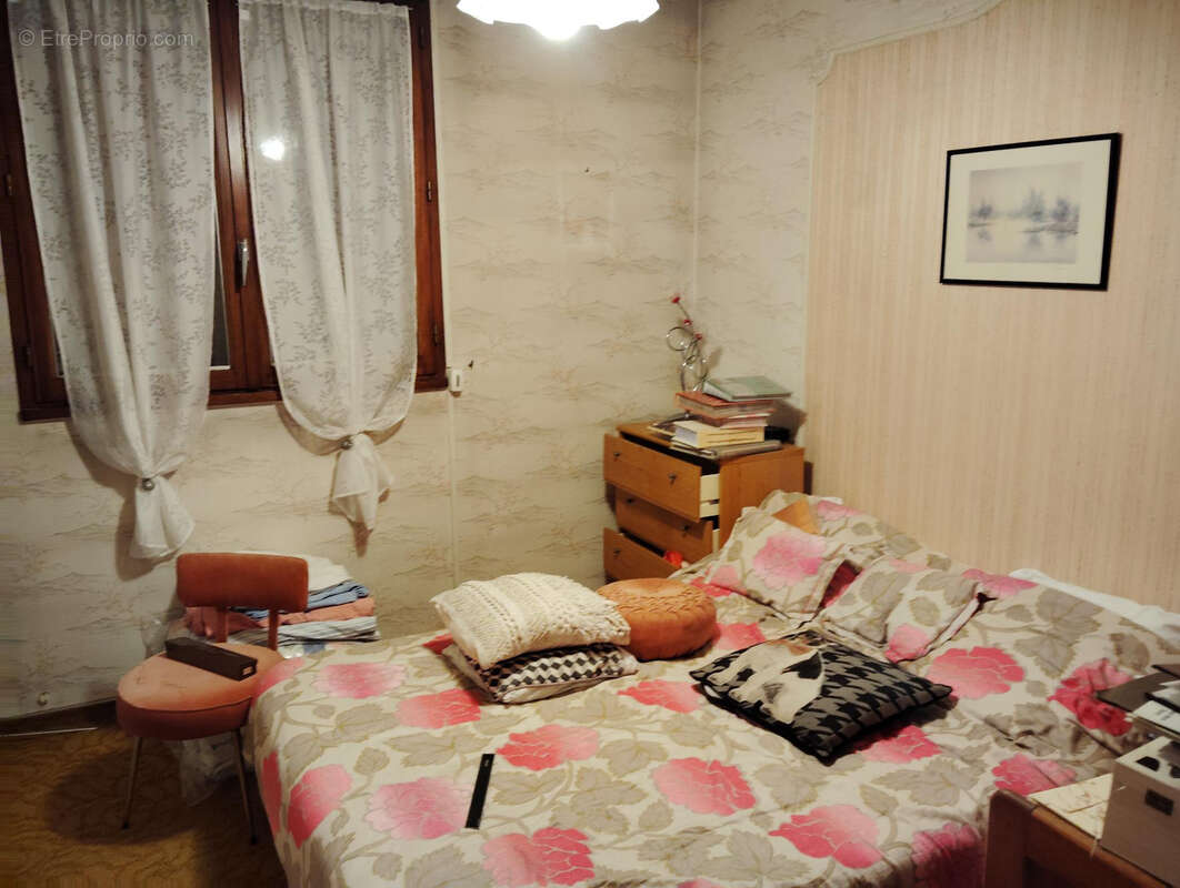 Maison à TOURS-SUR-MARNE