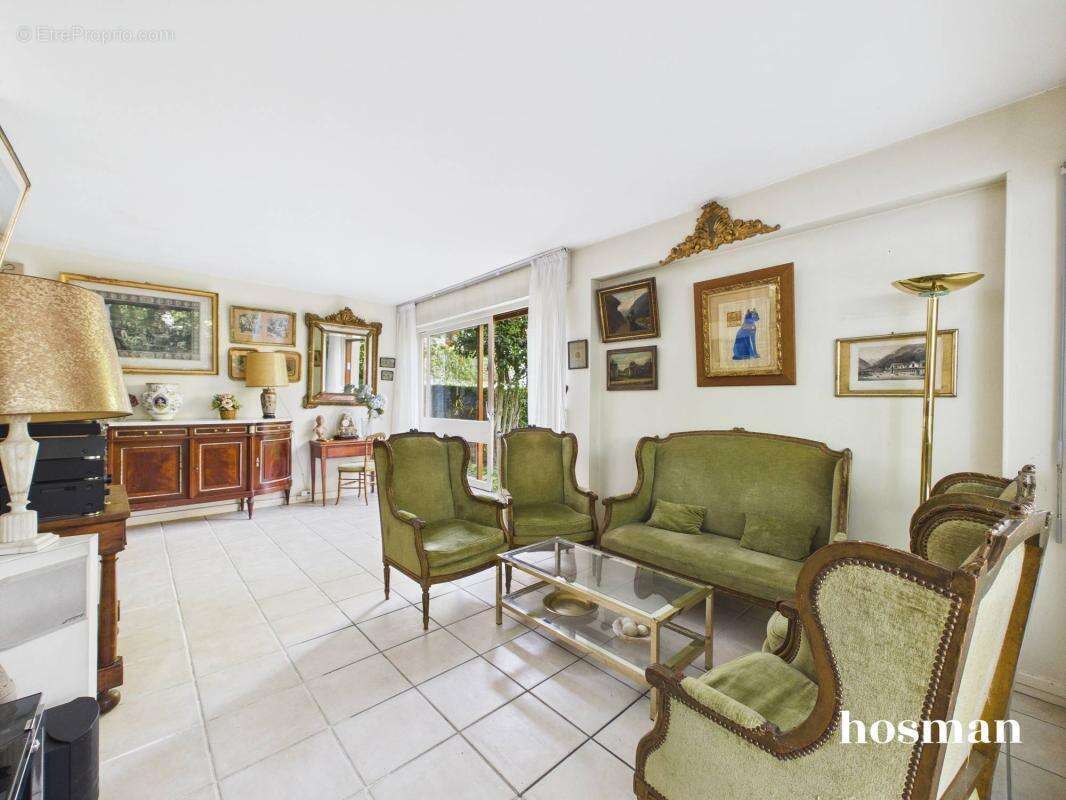 Appartement à LE CHESNAY