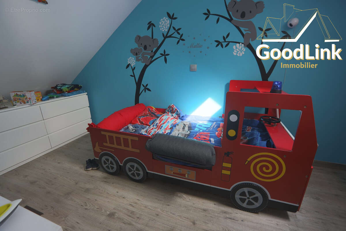 Maison à VERT-SAINT-DENIS