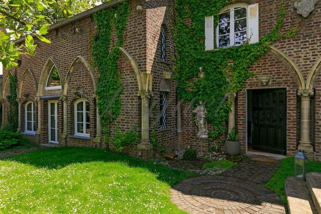 Maison à VAUCRESSON