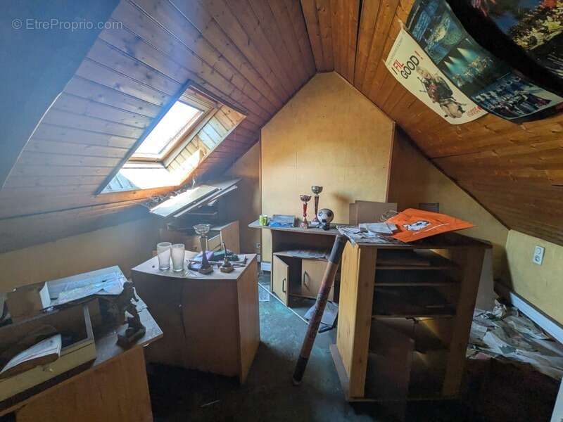 Bubry maison à rénover de 117 m² environ habitable 3 pièces appenti et hangar à rénover parcelle de 1621m² - photo 19