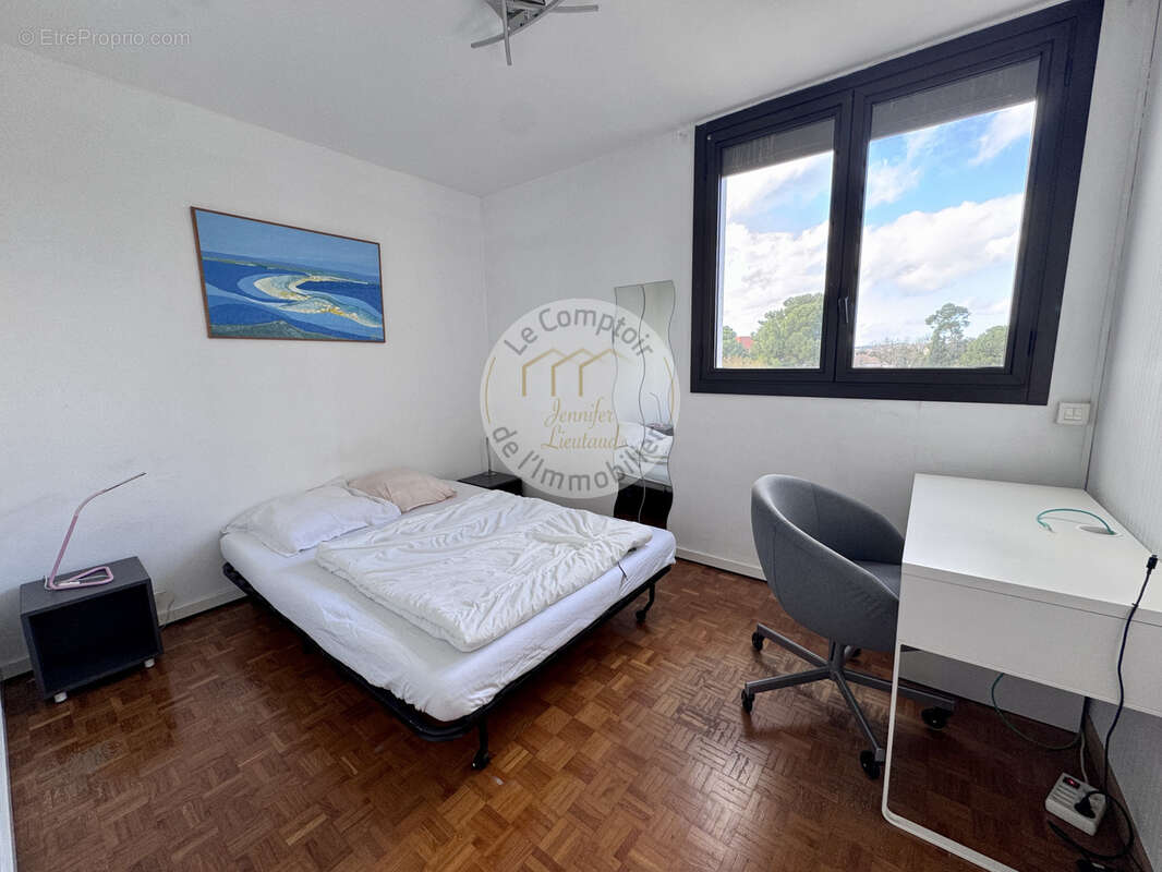 Appartement à MARSEILLE-9E