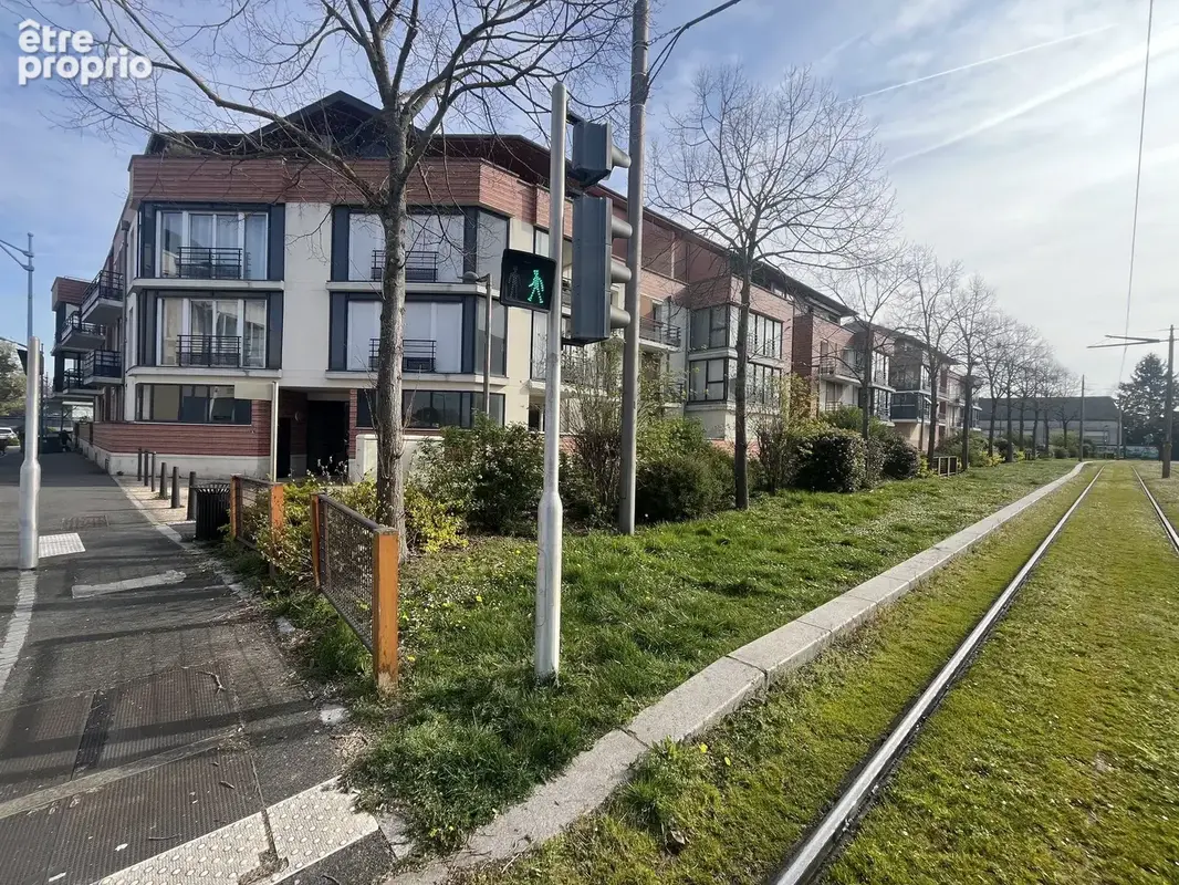 Appartement à FLEURY-LES-AUBRAIS