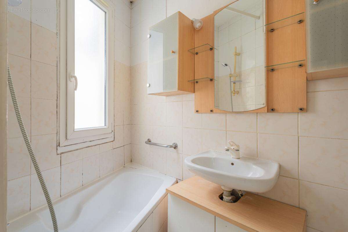 Appartement à PARIS-5E