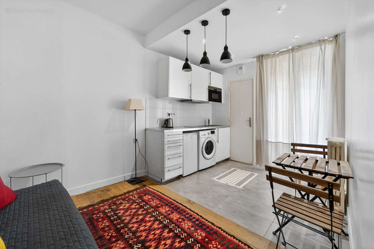 Appartement à PARIS-19E