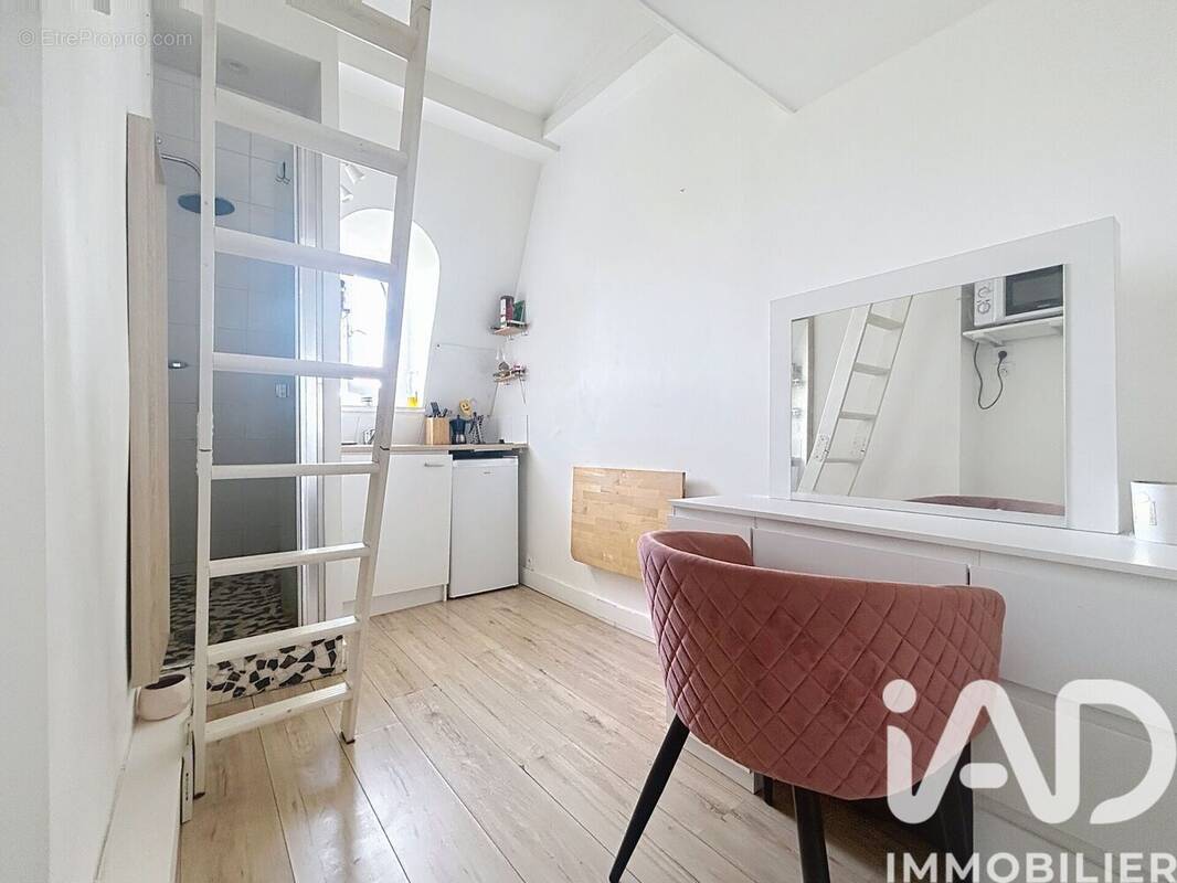 Photo 1 - Appartement à PARIS-11E