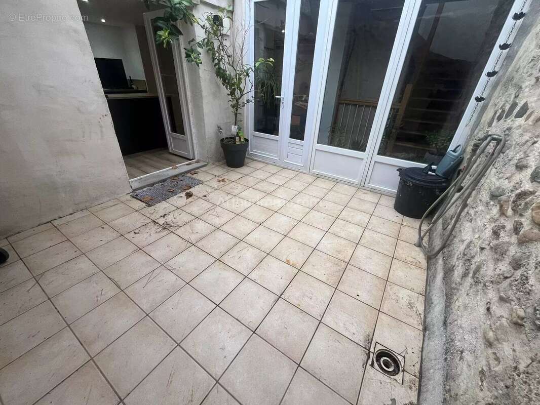 Maison à USCLAS-D'HERAULT