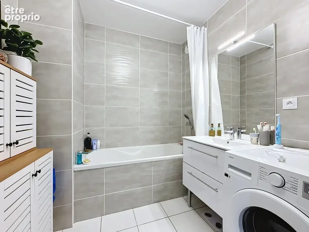 À VENDRE – T3 de 55 m² avec exceptionnelle terrasse de 90 m² LA MEMBROLLE SUR CHOISILLE (37) - photo 10
