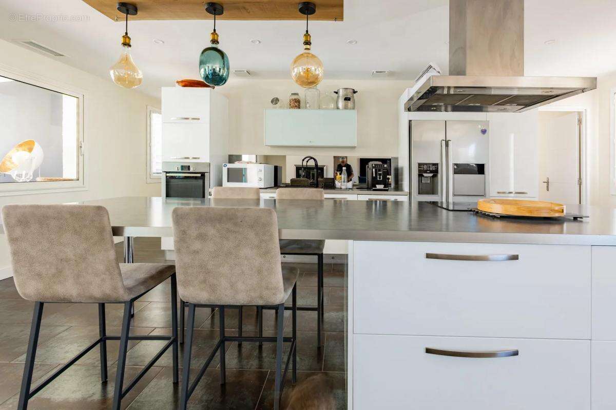 Maison à CUXAC-D&#039;AUDE