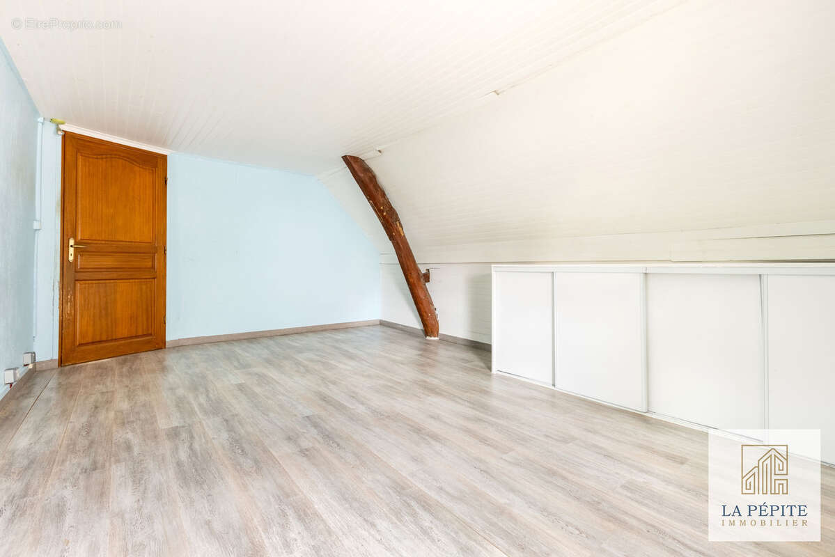Maison à MAING