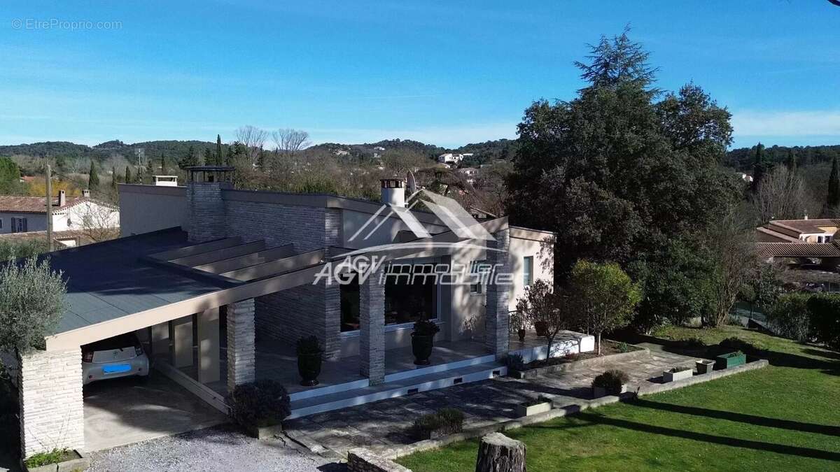 Maison à SAINT-PRIVAT-DES-VIEUX