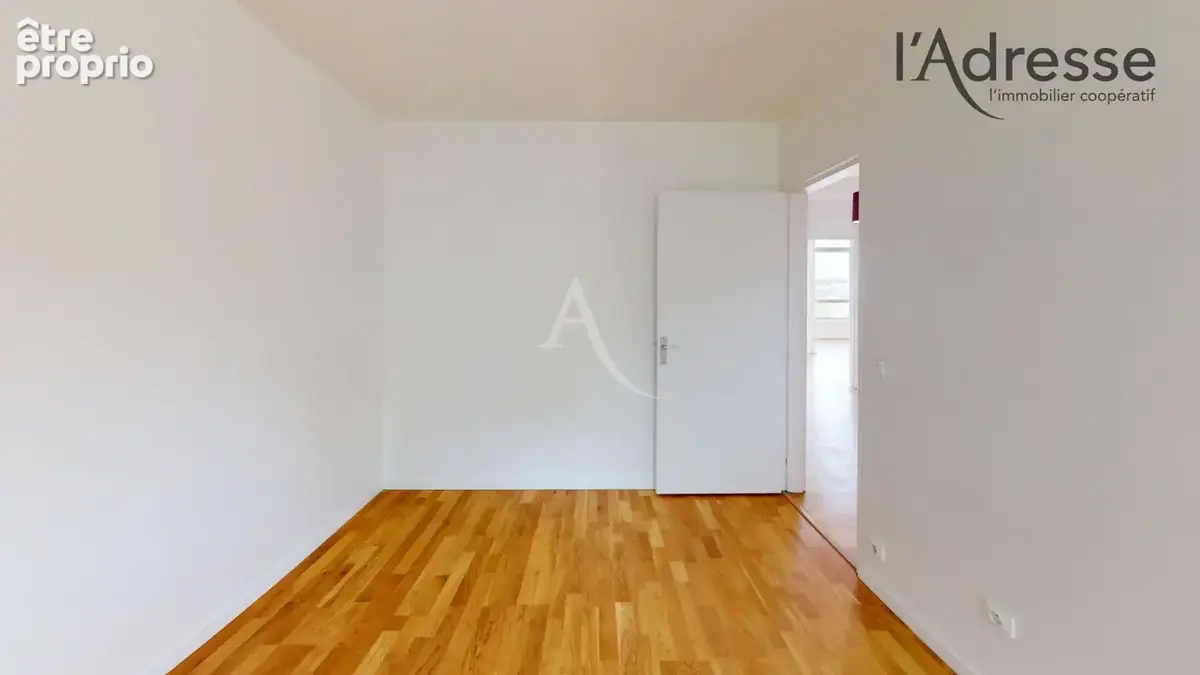 Appartement  5 pièces 137 m2 Rooftop de 70m² - photo 10