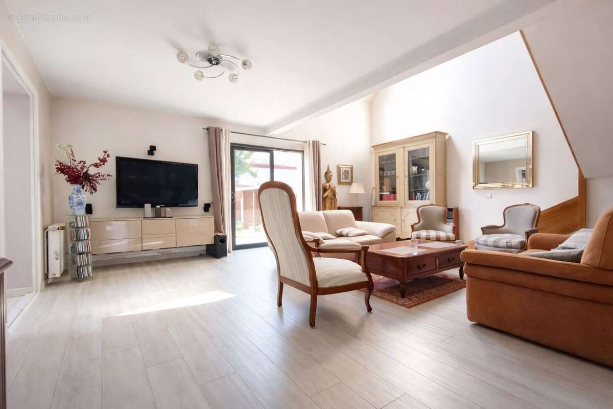 Maison à SAINT-BRICE-SOUS-FORET