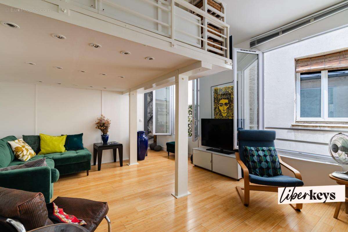 Appartement à PARIS-12E
