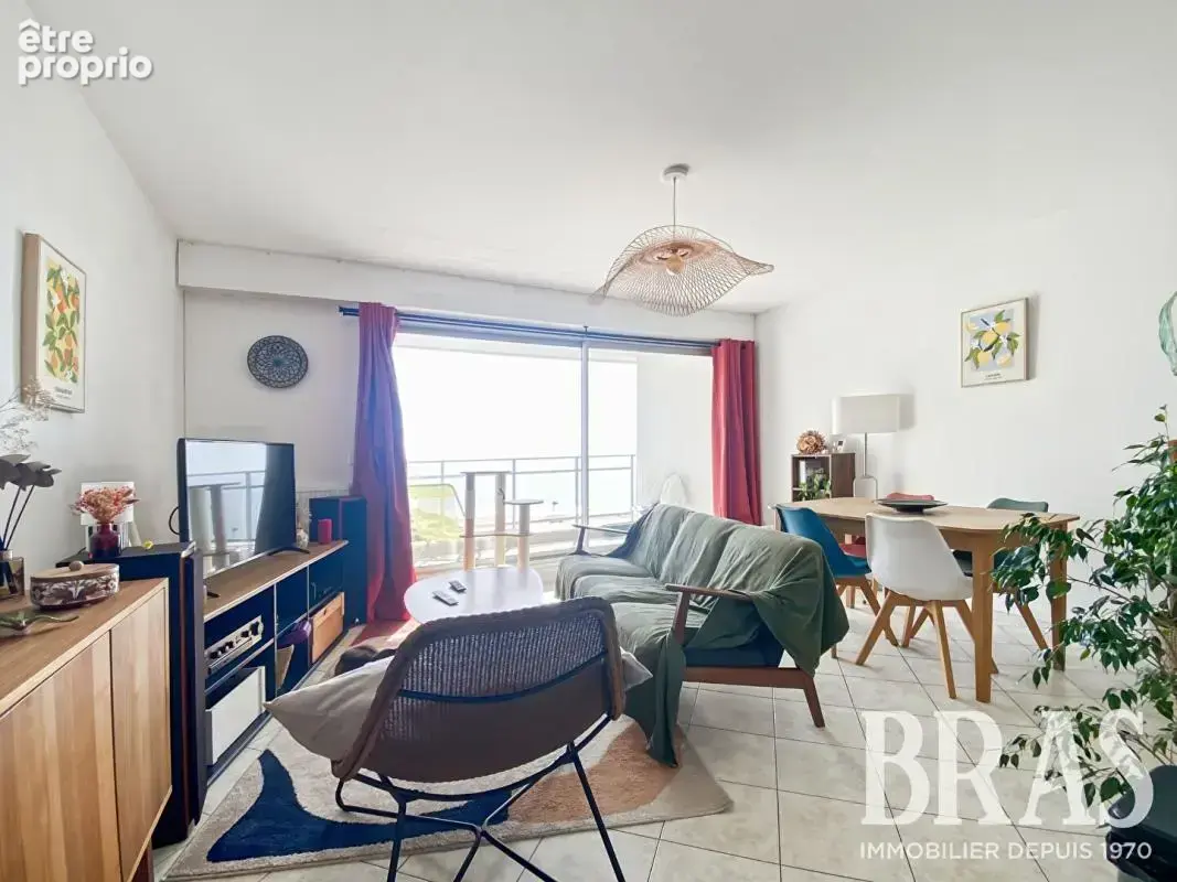 Appartement à Vendre à Pornichet - Quartier Sainte-Marguerite : Vue Océan et Accès Privé à la Plage - photo 5