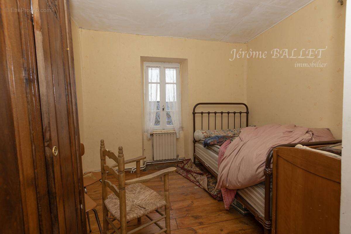 Maison 148 m² à Rieupeyroux  - photo 11