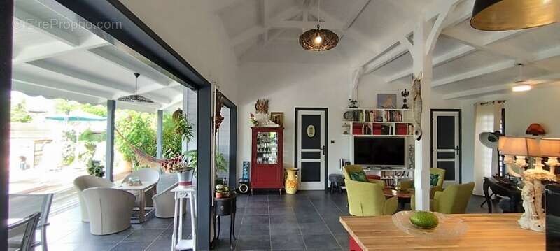 Maison à SAINT-FRANCOIS