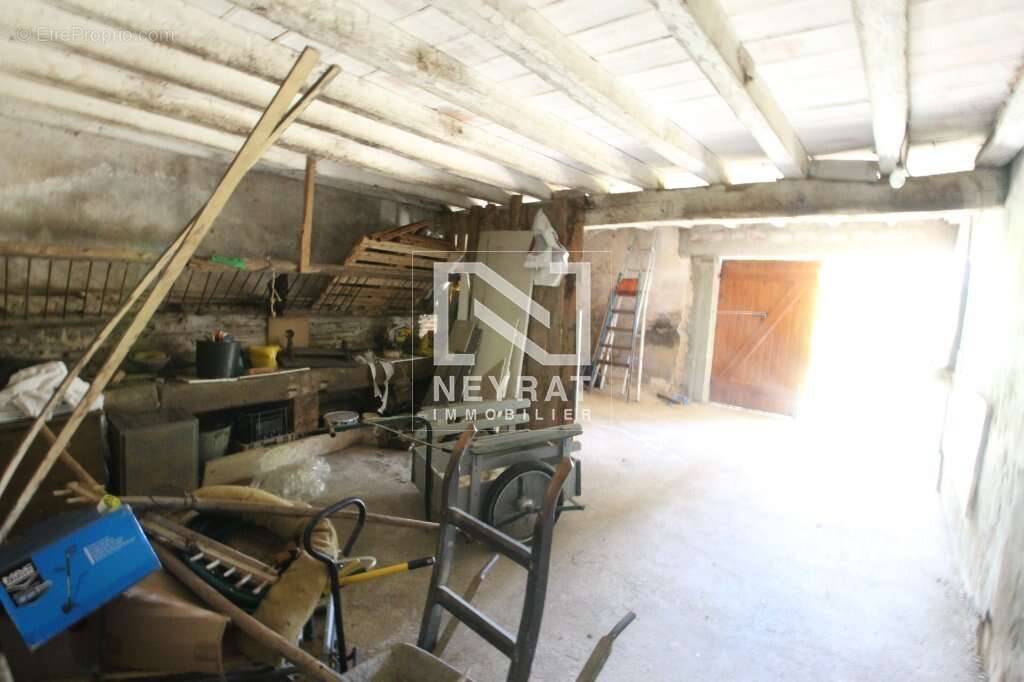 Maison à BRANGES