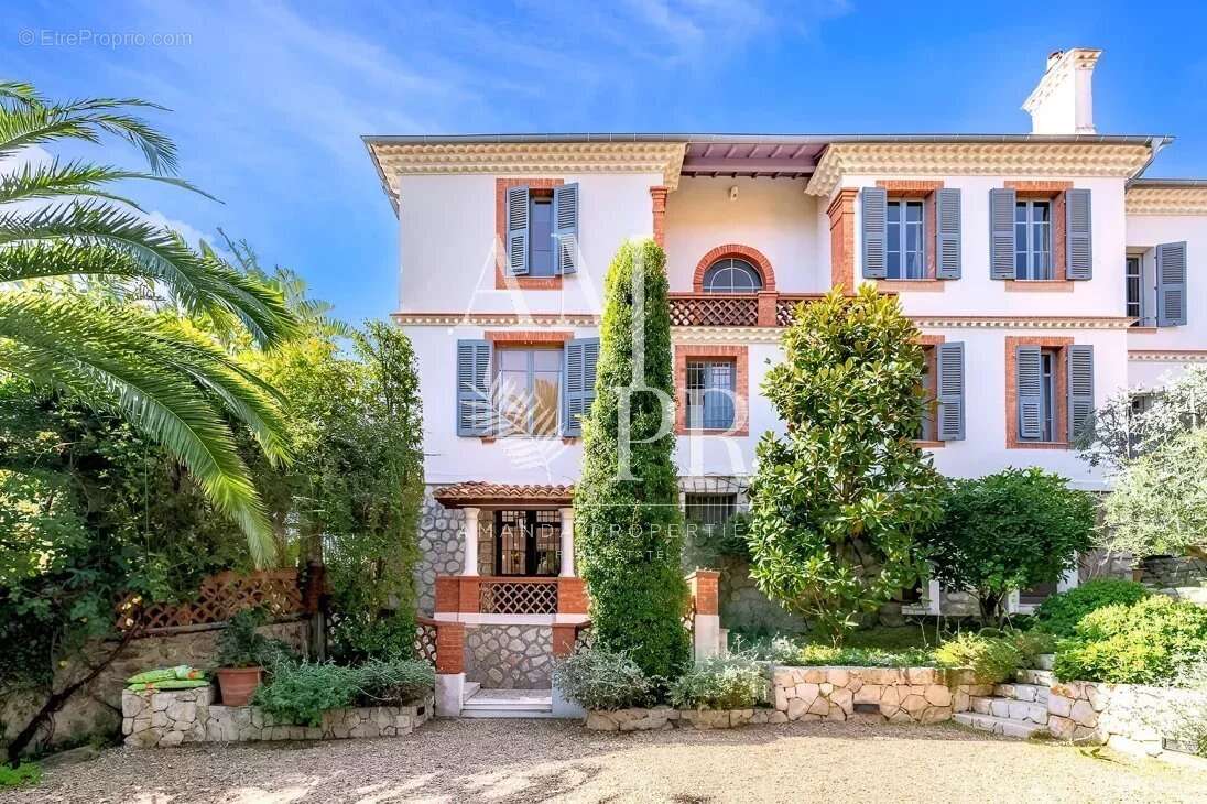 Maison à CANNES