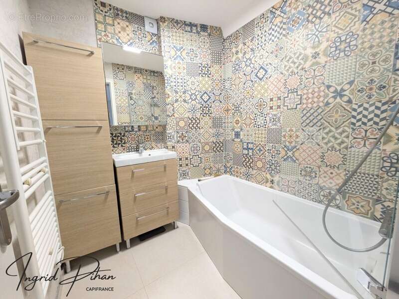 Appartement à COLOMBES