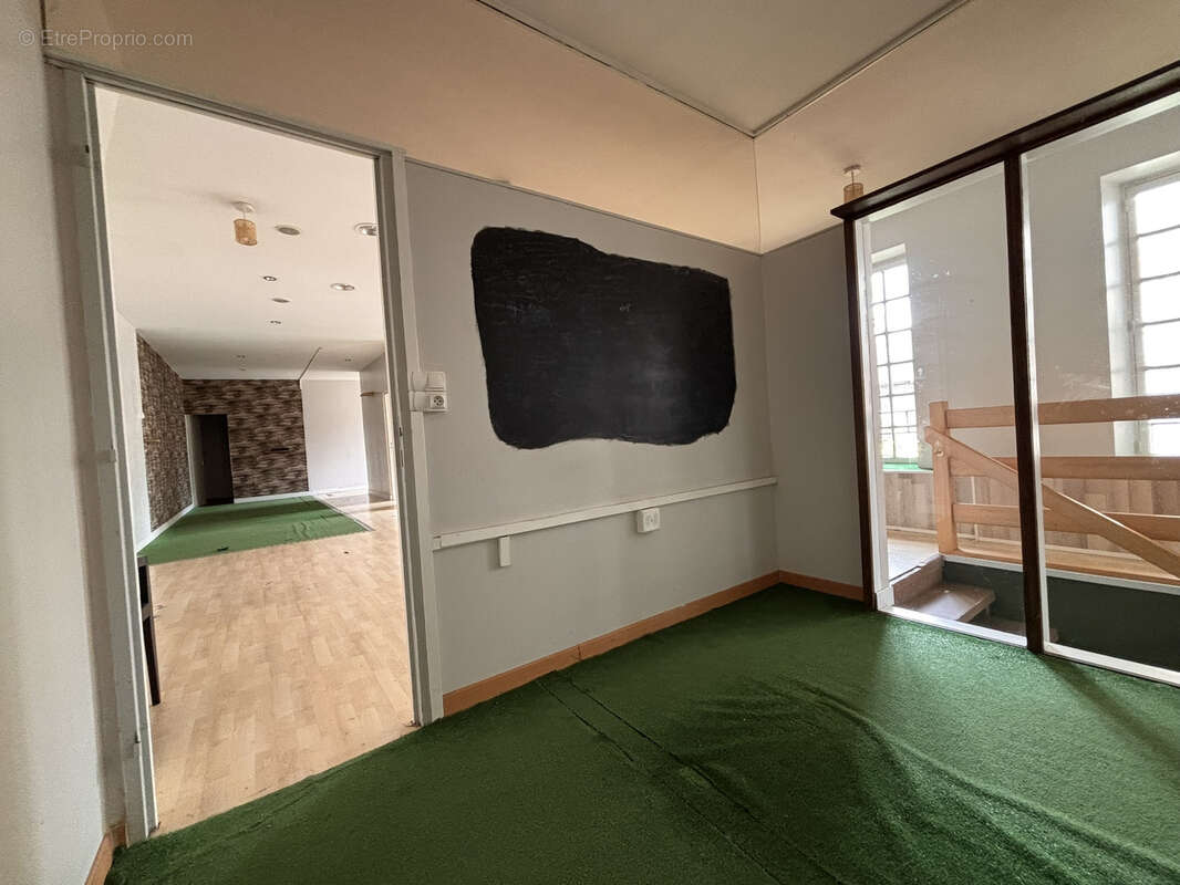 Autre à LUXEUIL-LES-BAINS