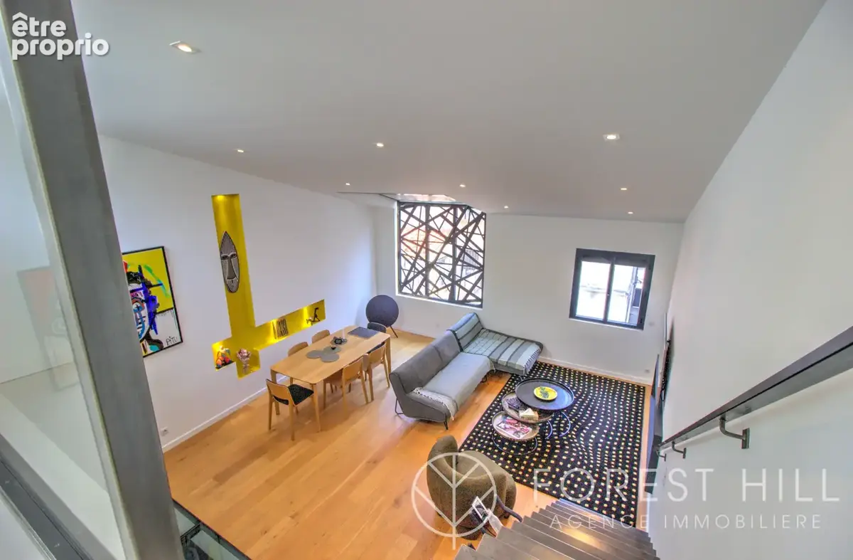 En plein centre, à l'abri du bruit : une maison qui se démarque - photo 16