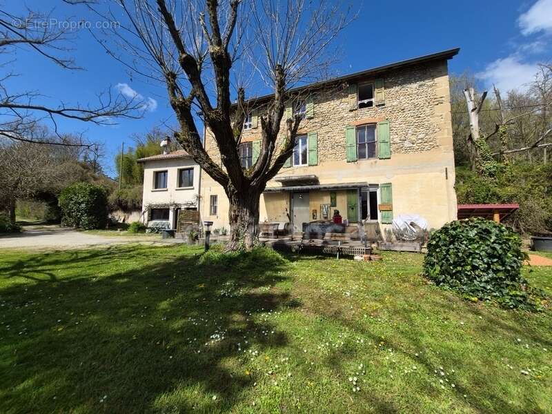 Maison à ROMANS-SUR-ISERE