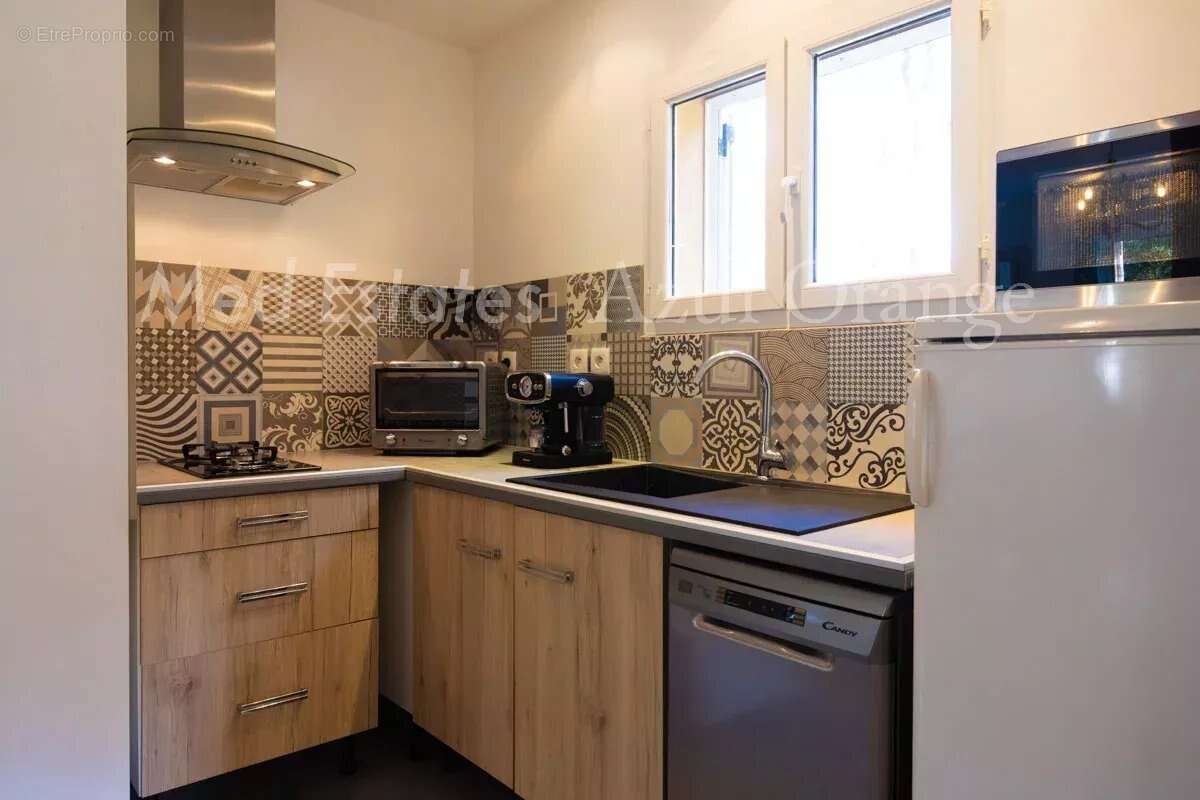 Maison à LA GARDE-FREINET