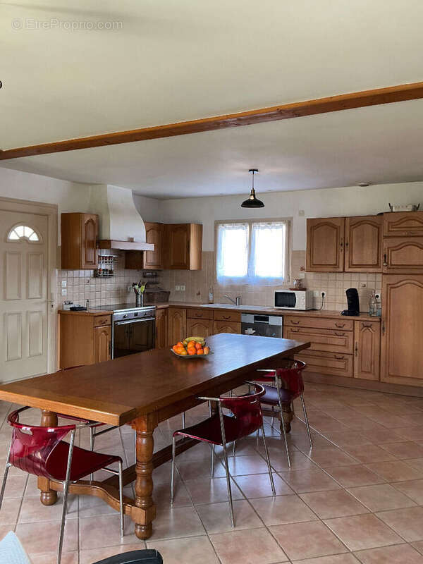 Maison à JASSERON
