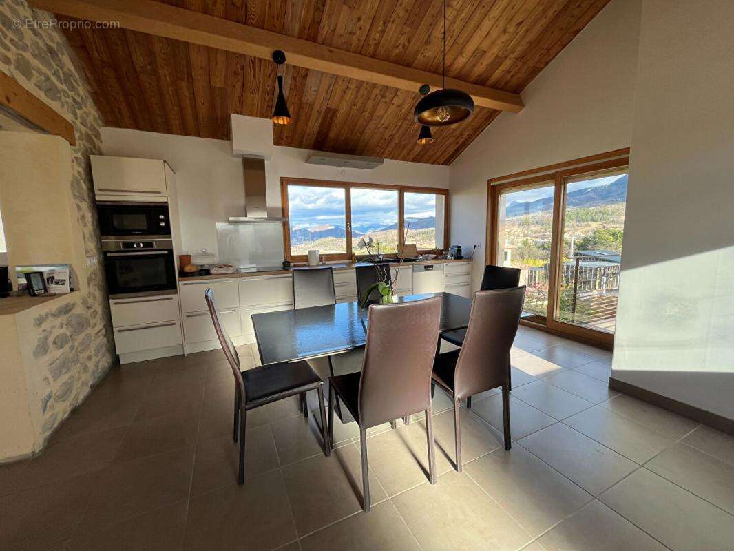 Maison à DIGNE-LES-BAINS