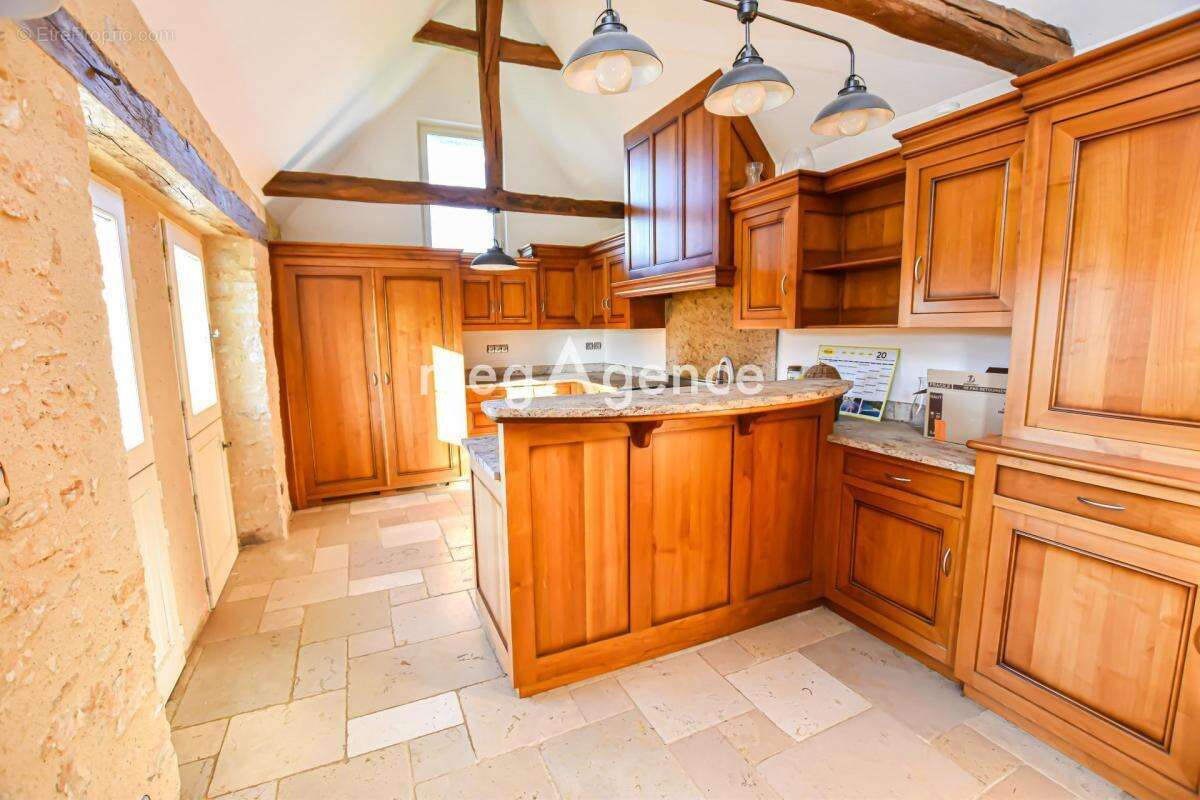 Maison à SOULIGNE-FLACE