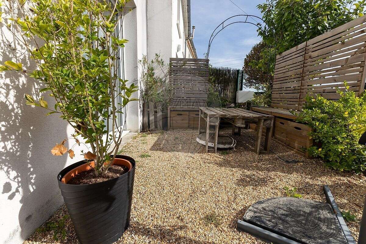 Maison à SAINT-ROMAIN-DE-BENET