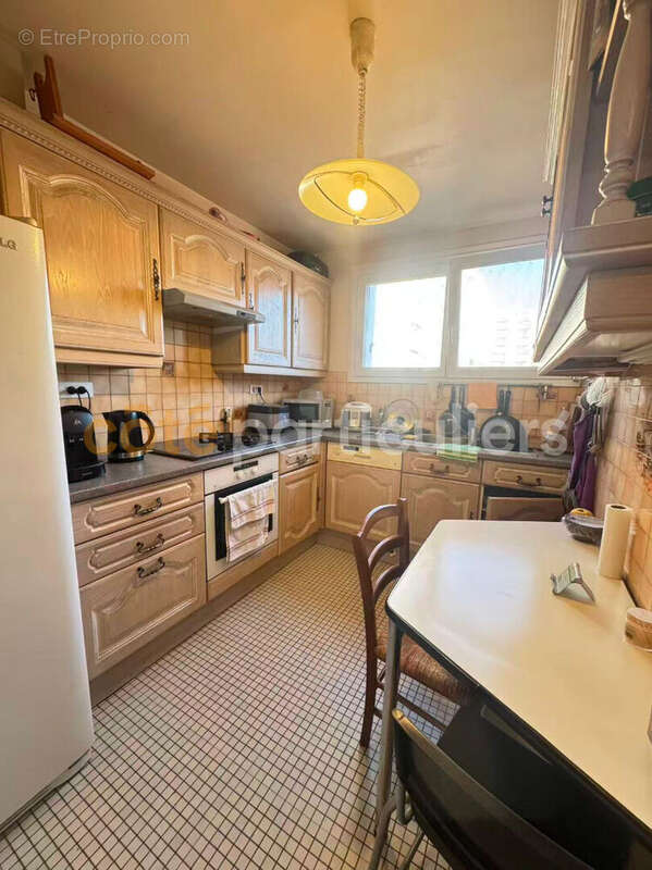 Appartement à ASNIERES-SUR-SEINE
