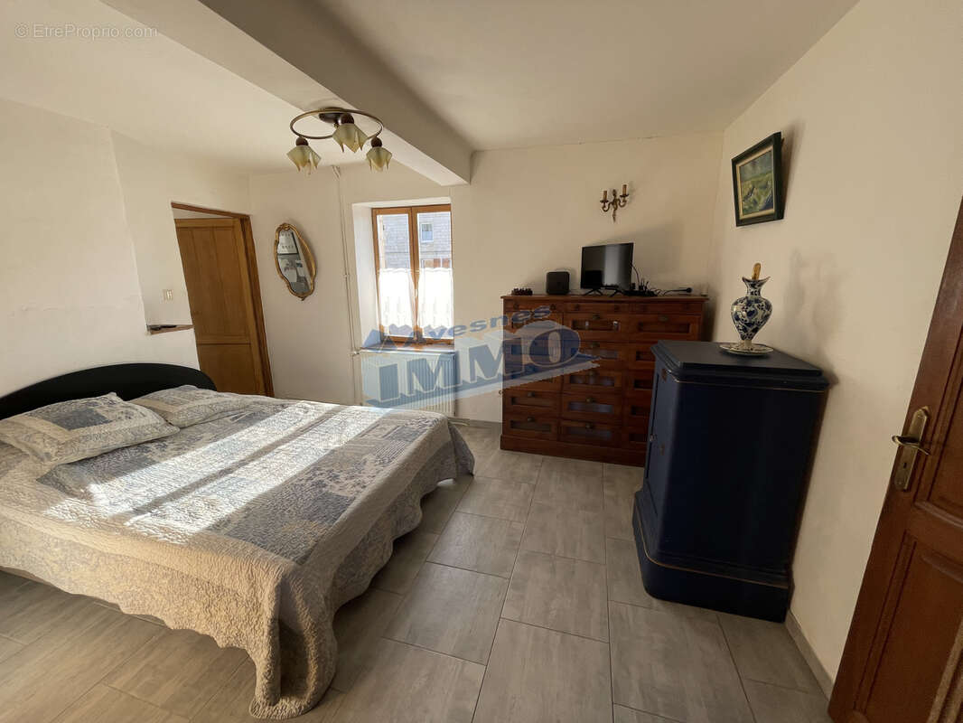 Maison à BEAUMETZ-LES-LOGES