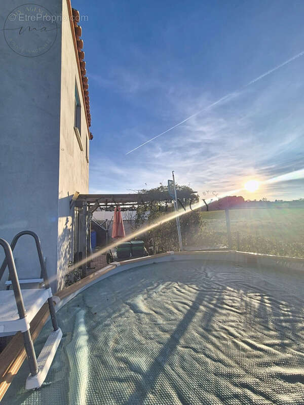 Maison à MONTADY