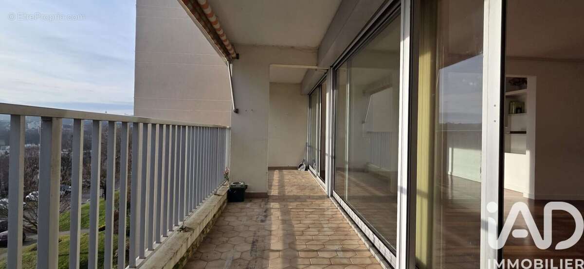 Photo 5 - Appartement à MARLY-LE-ROI