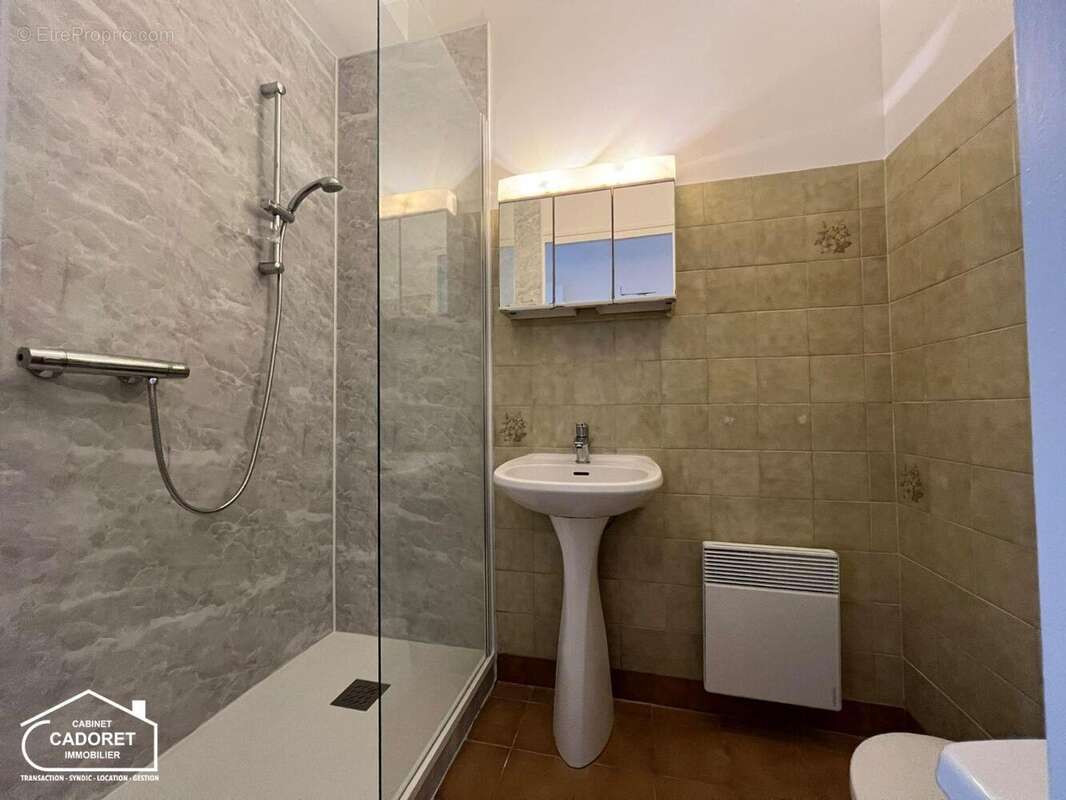   - Appartement à SAINT-MICHEL-CHEF-CHEF