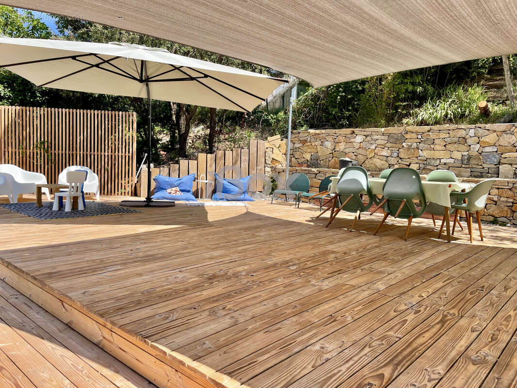 Maison à LA VALETTE-DU-VAR