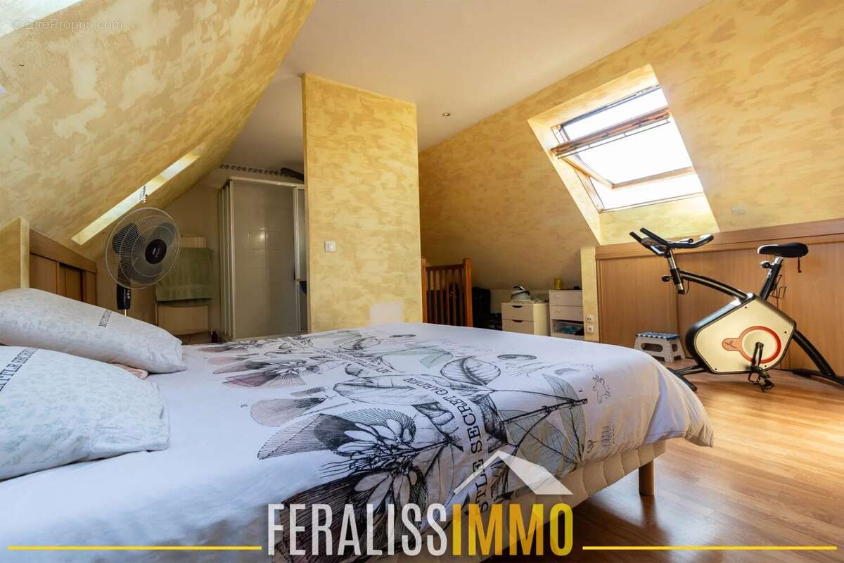 Maison à COURDIMANCHE