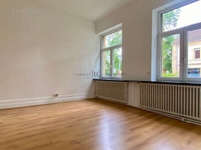 Appartement 158 m² à Metz  - photo 5