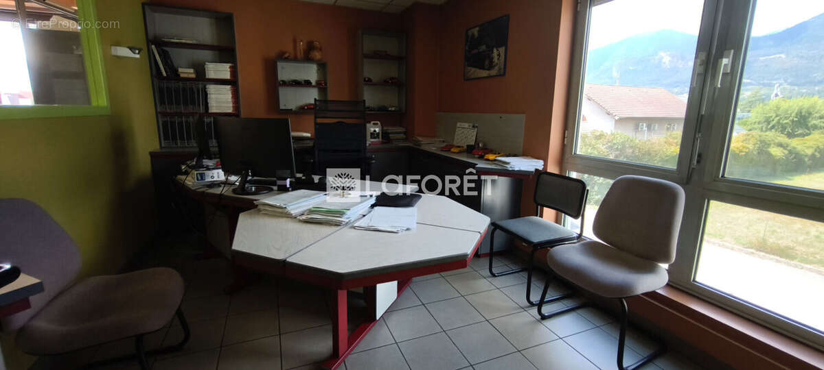 Commerce à ALBERTVILLE