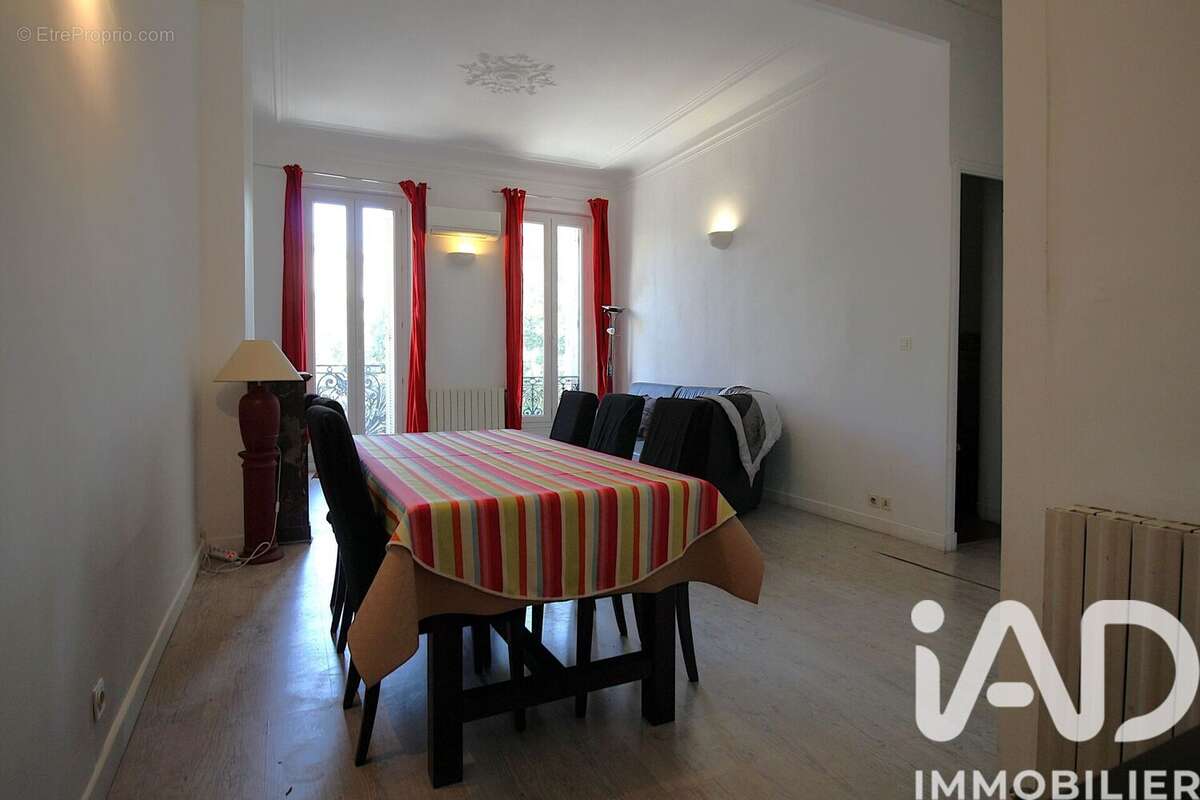 Photo 3 - Appartement à MARSEILLE-6E