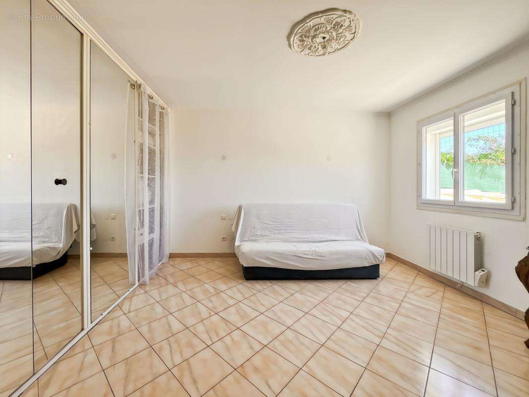 Maison à SERIGNAN