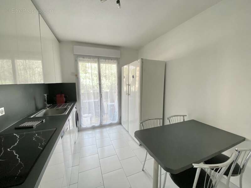 Appartement à MARSEILLE-11E