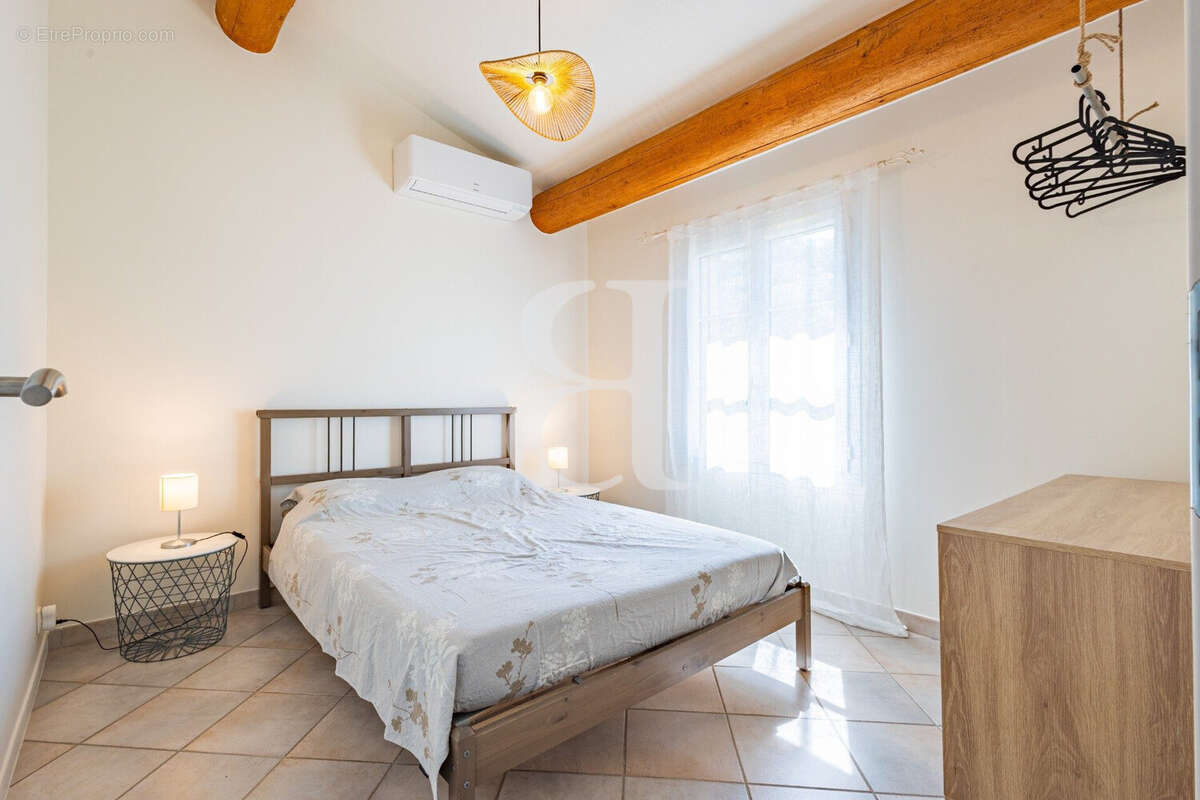 Maison à VAISON-LA-ROMAINE