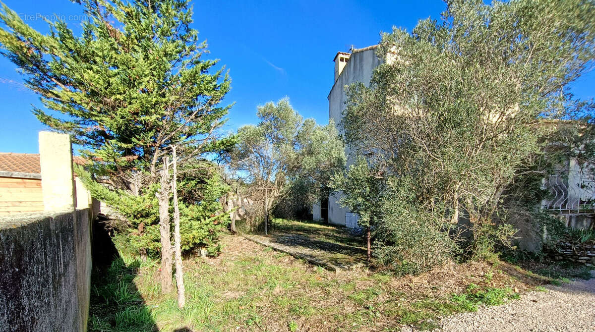 Appartement à LANCON-PROVENCE