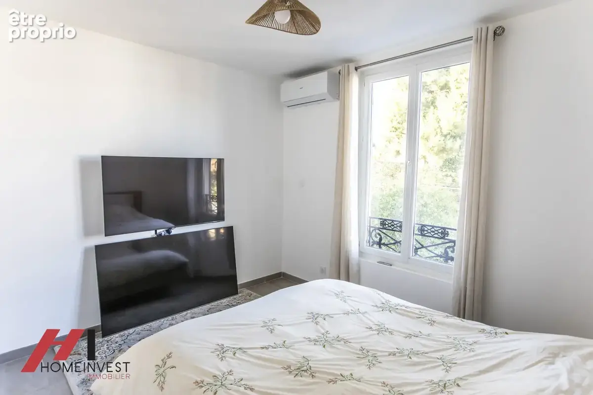 Maison T3 refaite entièrement avec piscine et parking.. - photo 13